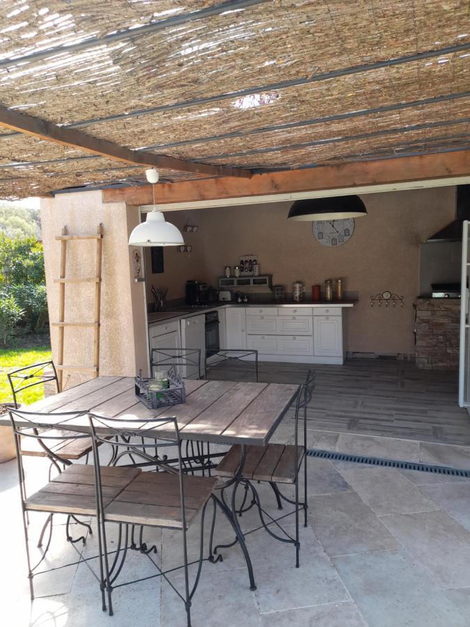 Chambre D'Hote Cuisine Equipee Le Beausset Exterior photo